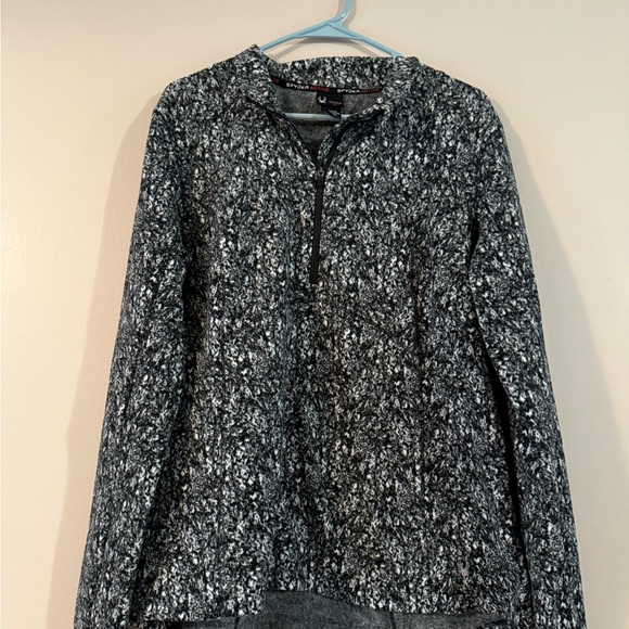 Spyder Black and White Active Sweater - Picture 1 of 3